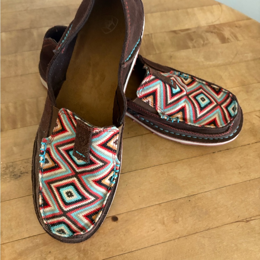 Women's Ariat Casual Slip-On Loafers in Multicolor Aztec Print
